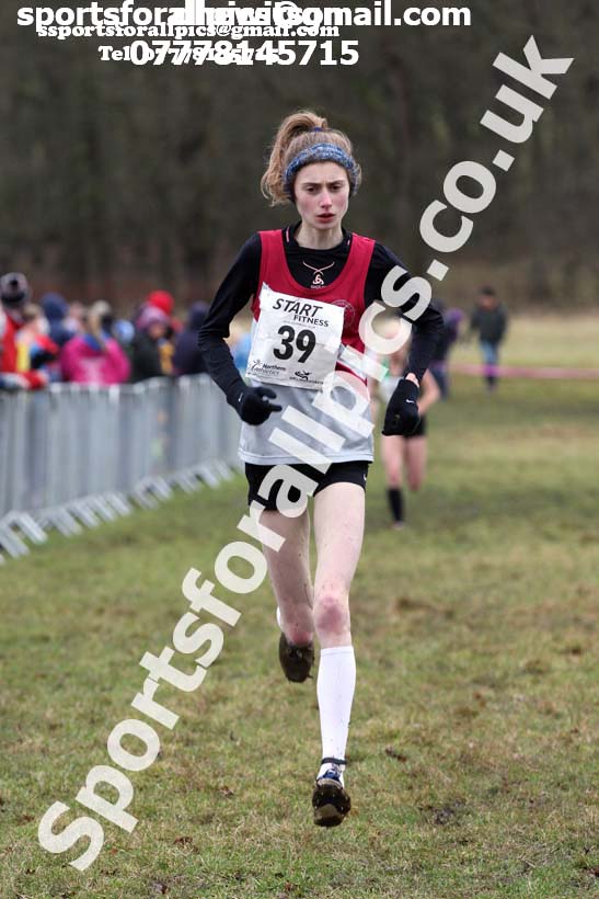 Junior womens 2018 Northern Cross Country Champs., Harewood House, Leeds. Photo: David T. Hewitson/Sports for All Pics